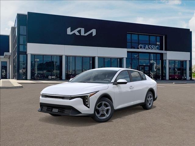 new 2025 Kia K4 car, priced at $23,346