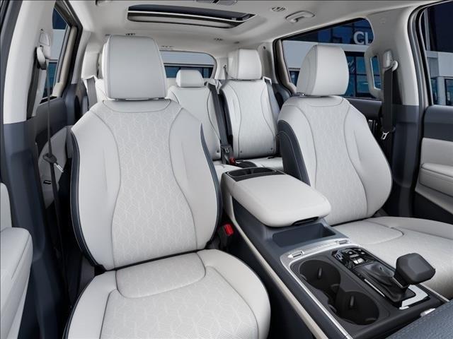 new 2025 Kia Carnival car, priced at $45,820