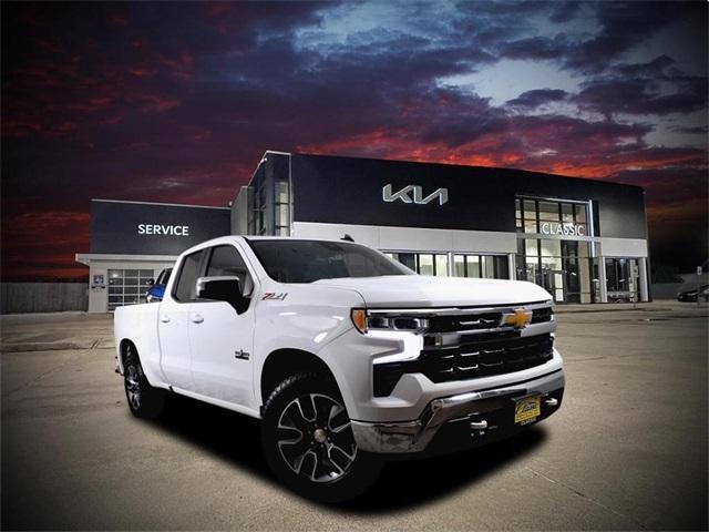 used 2024 Chevrolet Silverado 1500 car, priced at $42,999