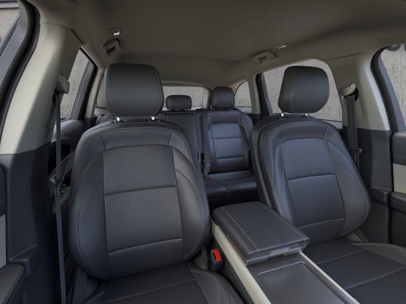new 2025 Lincoln Nautilus car, priced at $56,880
