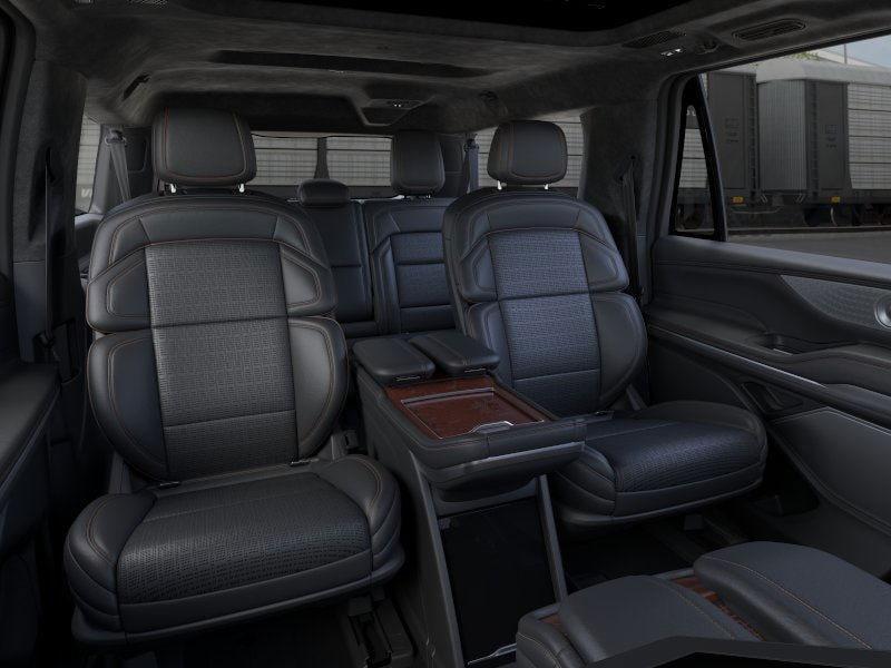 new 2025 Lincoln Navigator L car, priced at $121,730