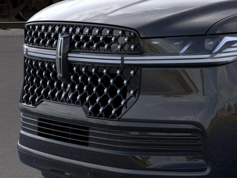 new 2025 Lincoln Navigator L car, priced at $121,730