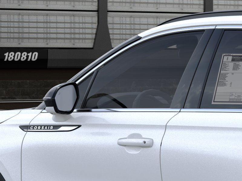 new 2025 Lincoln Corsair car, priced at $50,045
