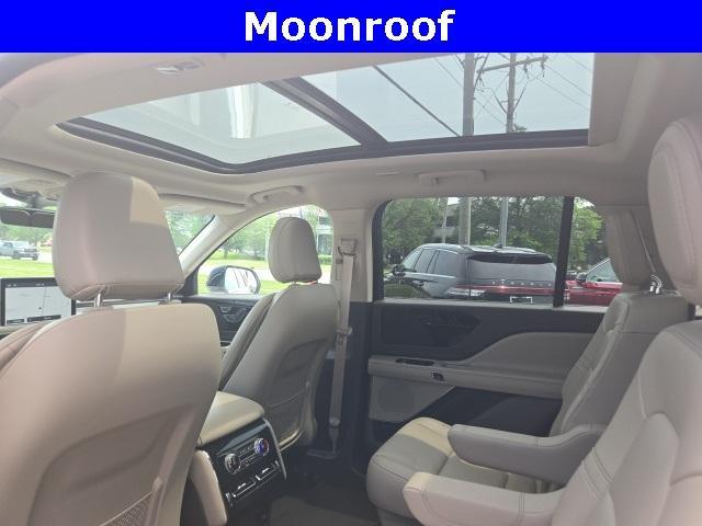 used 2022 Lincoln Aviator car, priced at $39,400
