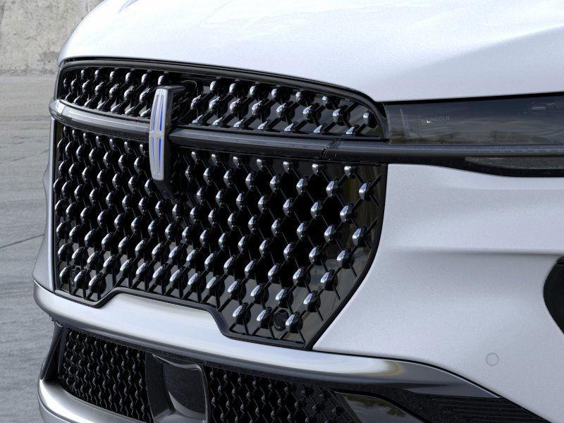 new 2025 Lincoln Nautilus car, priced at $66,600