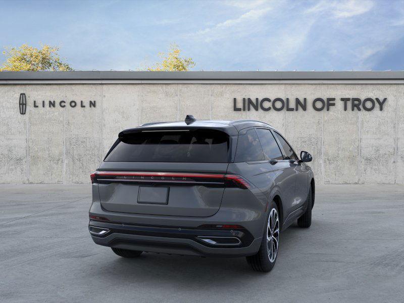 new 2025 Lincoln Nautilus car, priced at $63,850