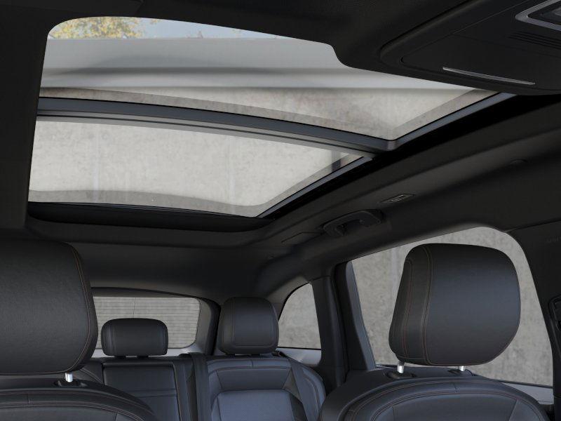 new 2025 Lincoln Nautilus car, priced at $63,915