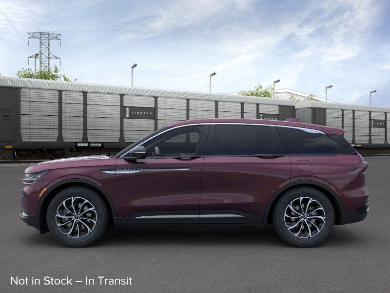 new 2025 Lincoln Nautilus car, priced at $54,880