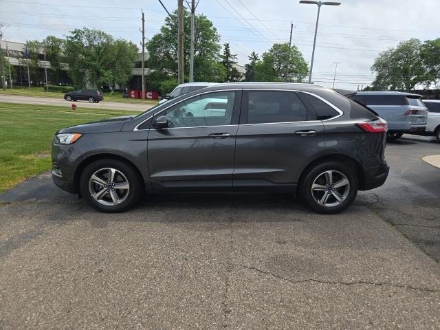 used 2019 Ford Edge car, priced at $15,900