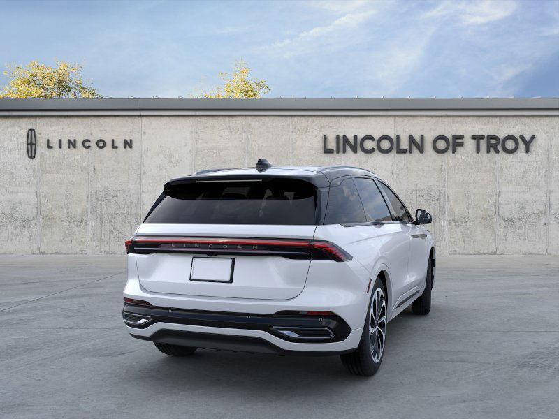 new 2025 Lincoln Nautilus car, priced at $63,850