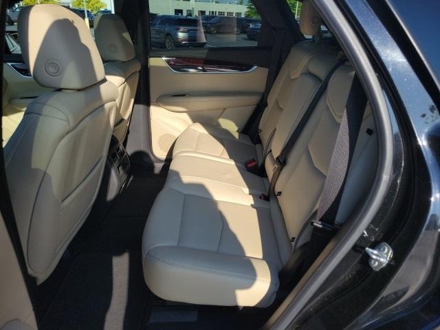 used 2019 Cadillac XT5 car, priced at $18,400