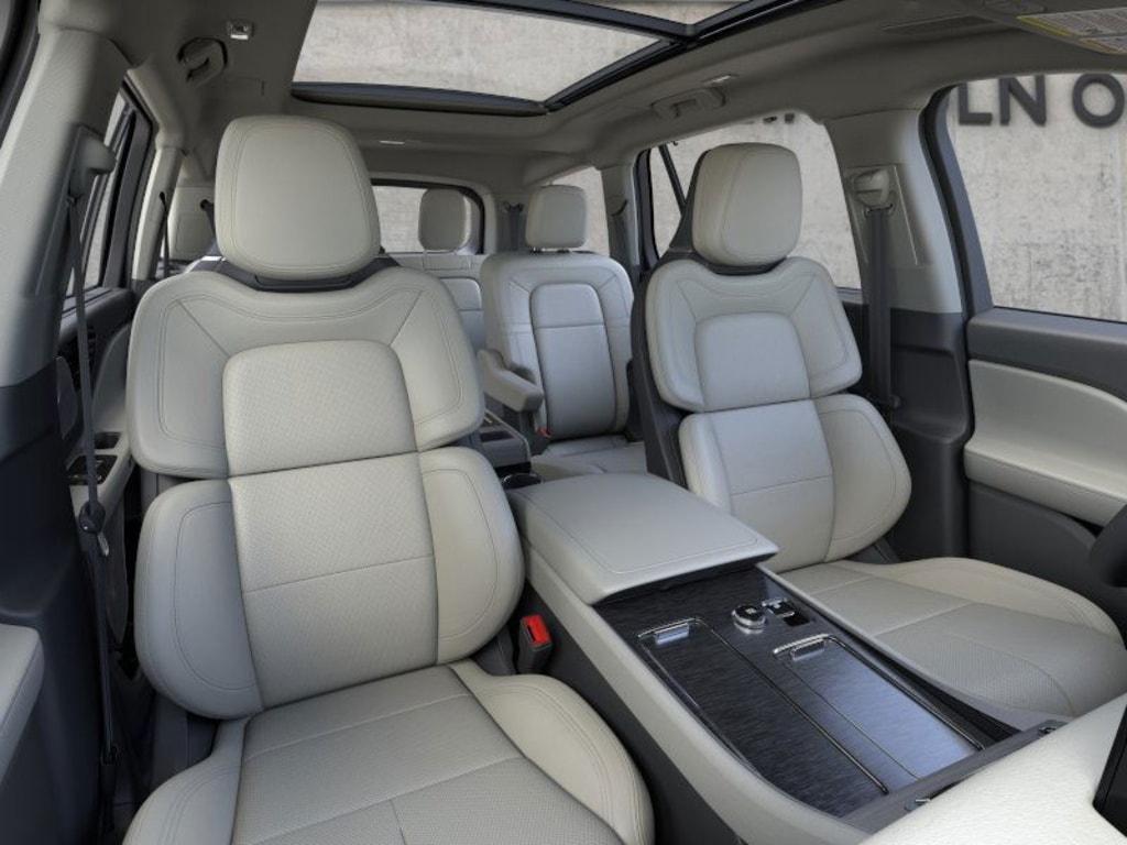 new 2026 Lincoln Aviator car, priced at $73,901