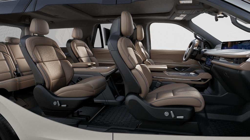 new 2025 Lincoln Navigator car, priced at $120,185