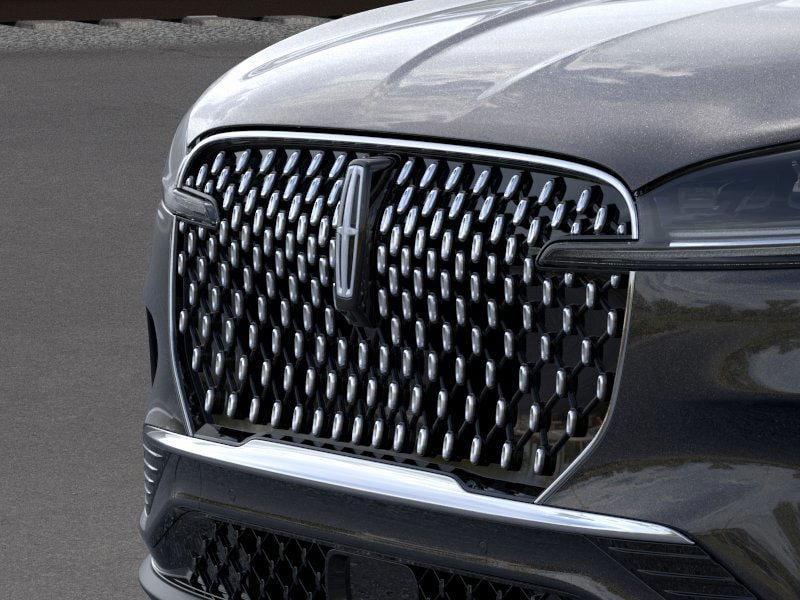 new 2025 Lincoln Aviator car, priced at $79,390