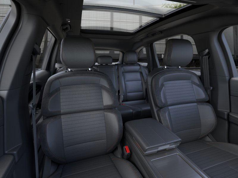 new 2025 Lincoln Nautilus car, priced at $73,305