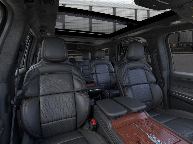 new 2025 Lincoln Navigator car, priced at $119,485