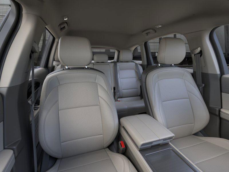 new 2025 Lincoln Nautilus car, priced at $56,130