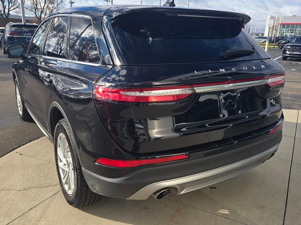 used 2023 Lincoln Corsair car, priced at $33,400