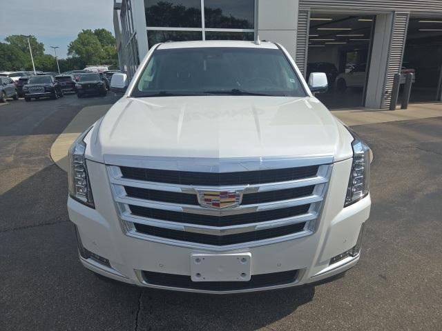 used 2018 Cadillac Escalade car, priced at $27,900
