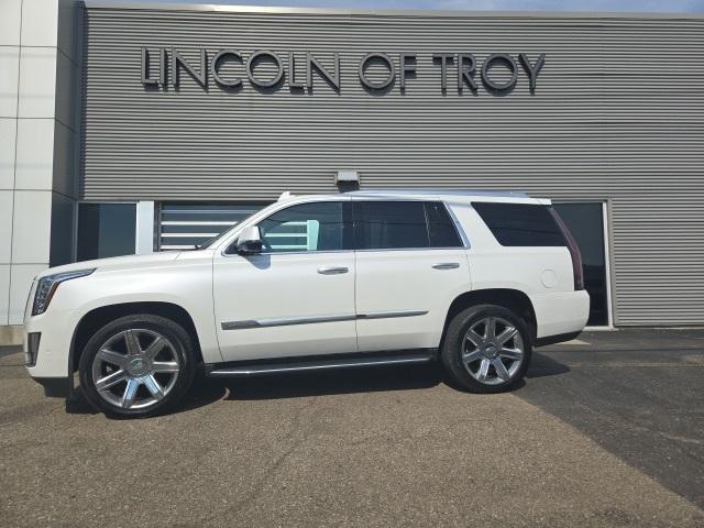 used 2018 Cadillac Escalade car, priced at $31,500