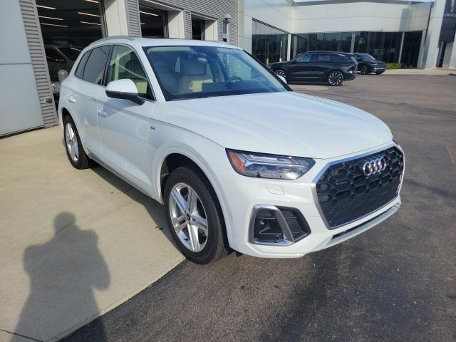 used 2024 Audi Q5 e car, priced at $49,400