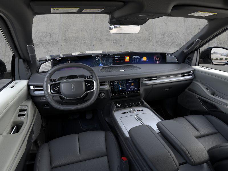new 2025 Lincoln Navigator car, priced at $108,555