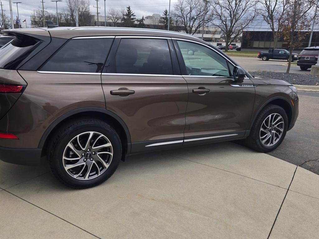 used 2022 Lincoln Corsair car, priced at $28,900