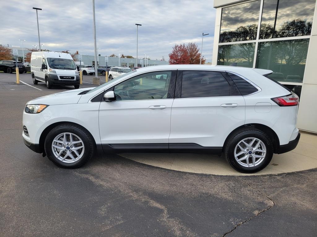 used 2022 Ford Edge car, priced at $23,900