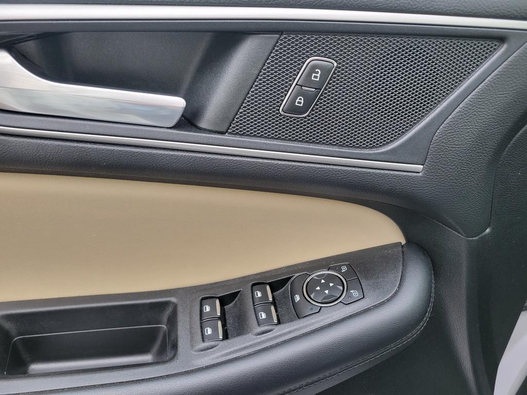 used 2022 Ford Edge car, priced at $23,900