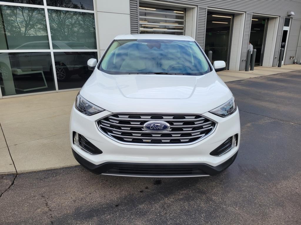 used 2022 Ford Edge car, priced at $23,900