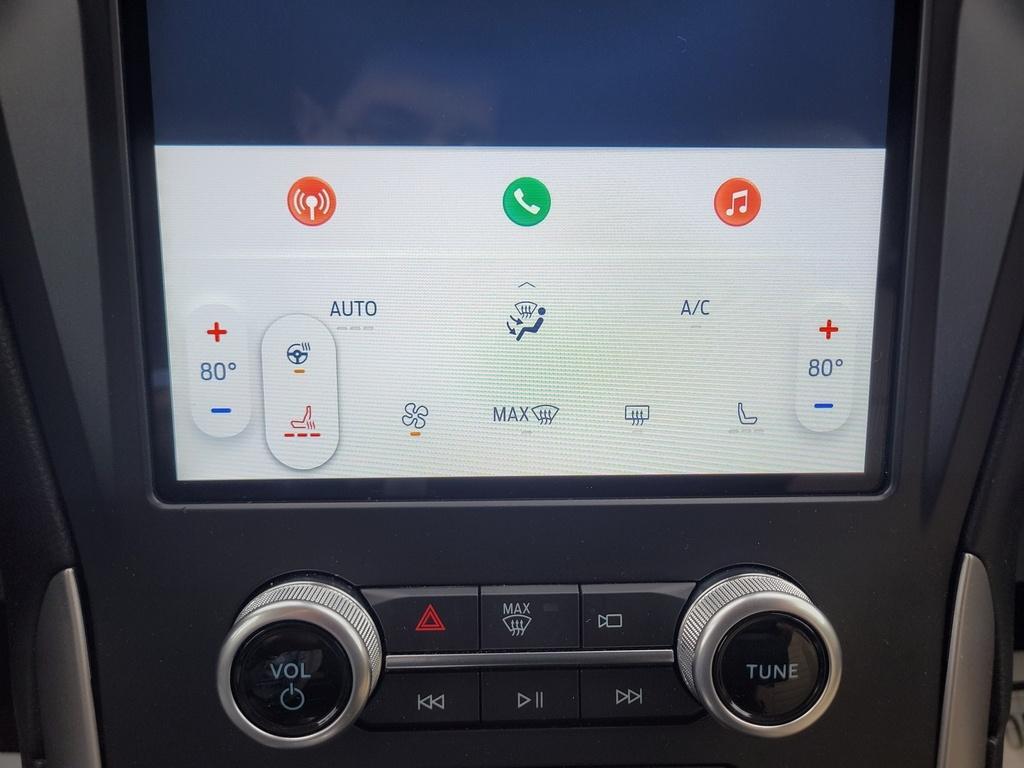 used 2022 Ford Edge car, priced at $23,900