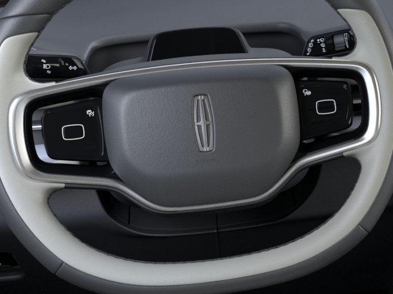 new 2025 Lincoln Navigator L car, priced at $112,400
