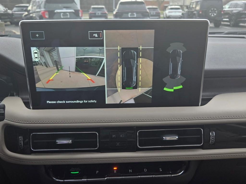 used 2023 Lincoln Nautilus car, priced at $40,400