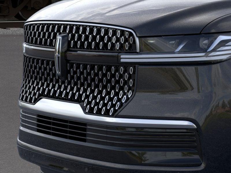 new 2025 Lincoln Navigator car, priced at $108,550