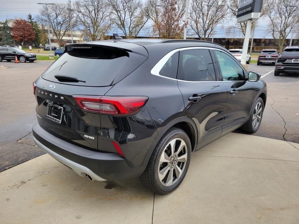 used 2023 Ford Escape car, priced at $25,900