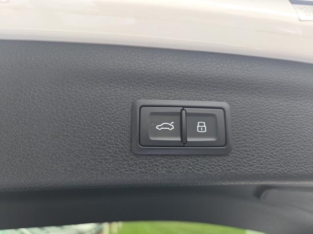 used 2021 Audi Q3 car, priced at $25,900