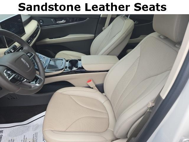 used 2022 Lincoln Nautilus car, priced at $36,900