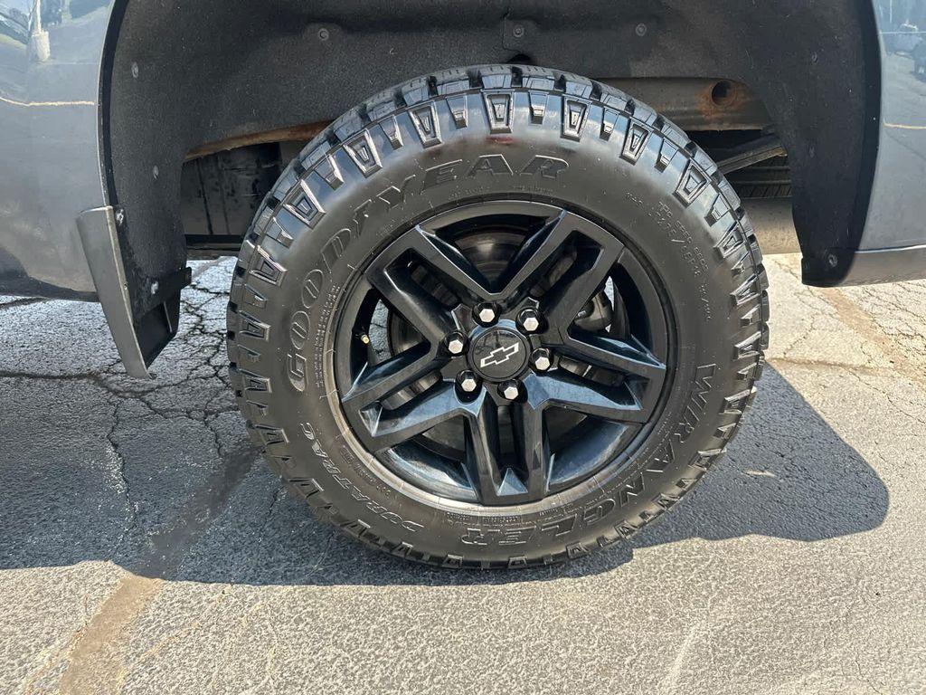 used 2020 Chevrolet Silverado 1500 car, priced at $37,990