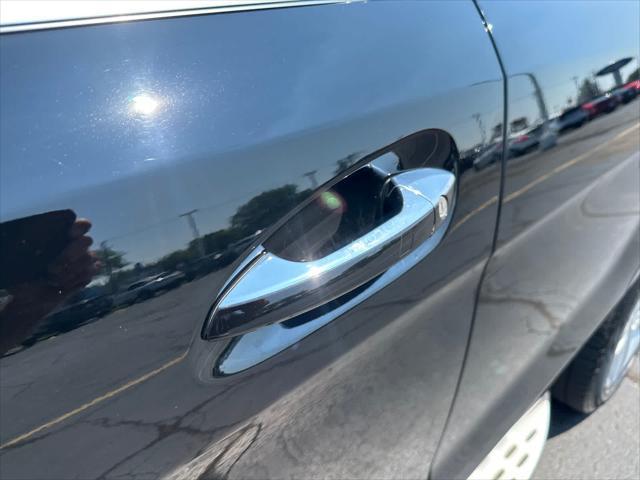 used 2015 Mercedes-Benz M-Class car, priced at $16,990