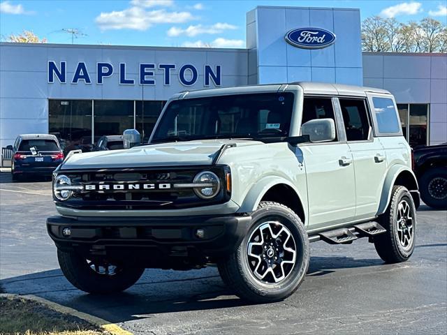 new 2024 Ford Bronco car, priced at $47,425