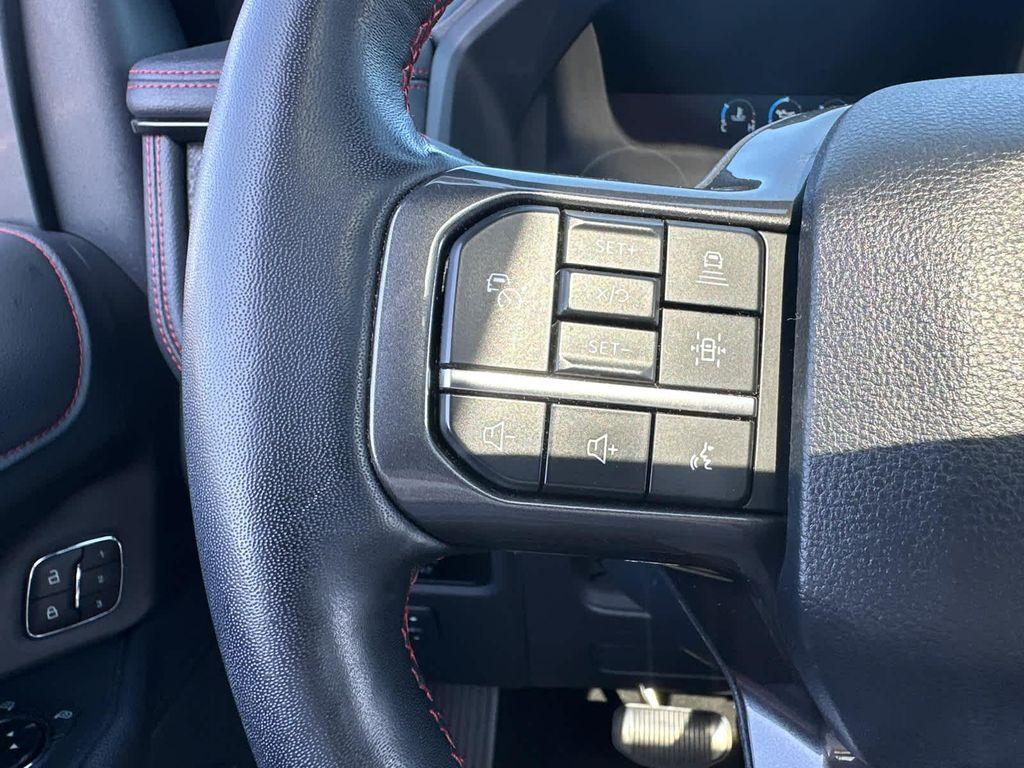 used 2023 Ford Expedition car, priced at $58,989