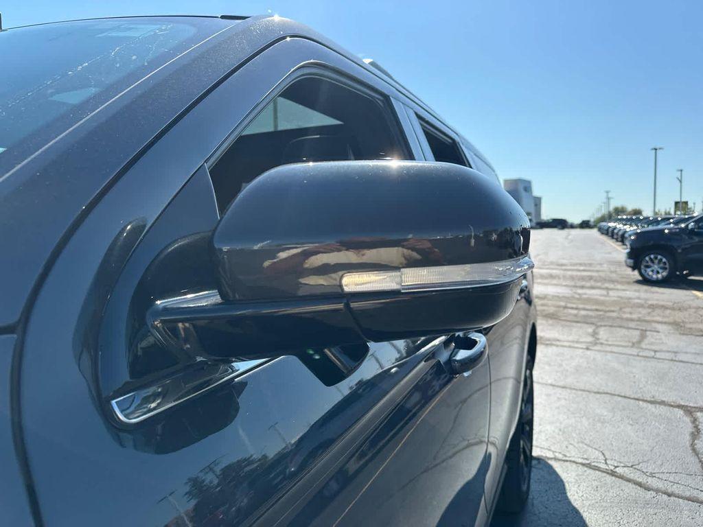 used 2023 Ford Expedition car, priced at $58,989