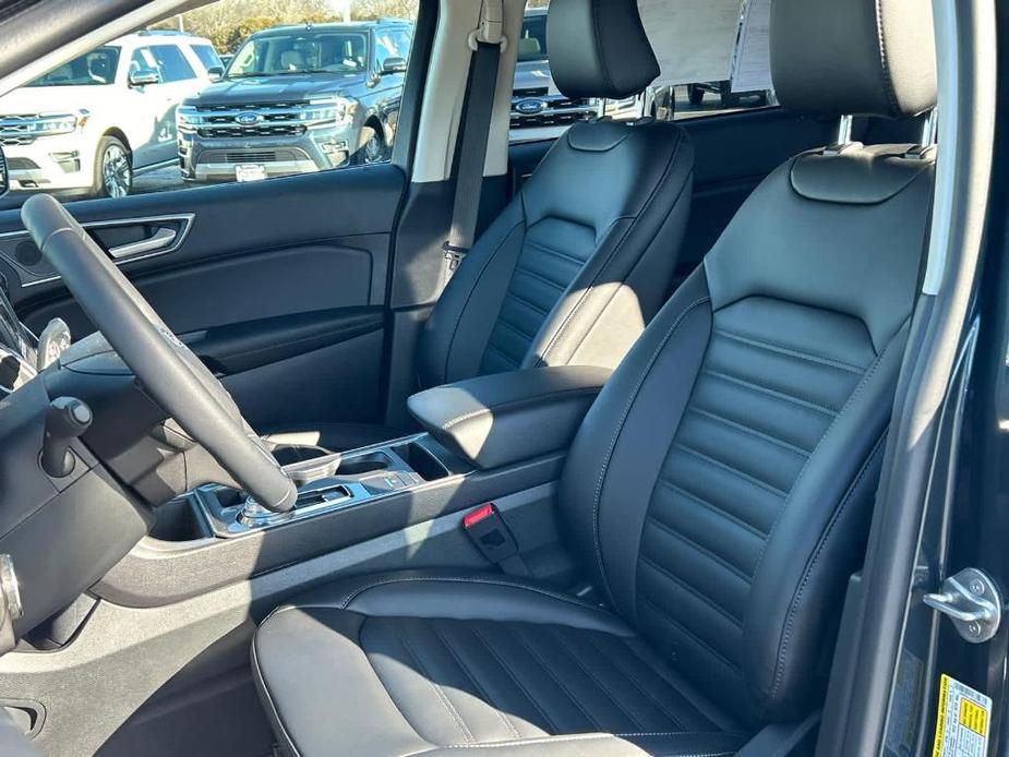 new 2024 Ford Edge car, priced at $38,866