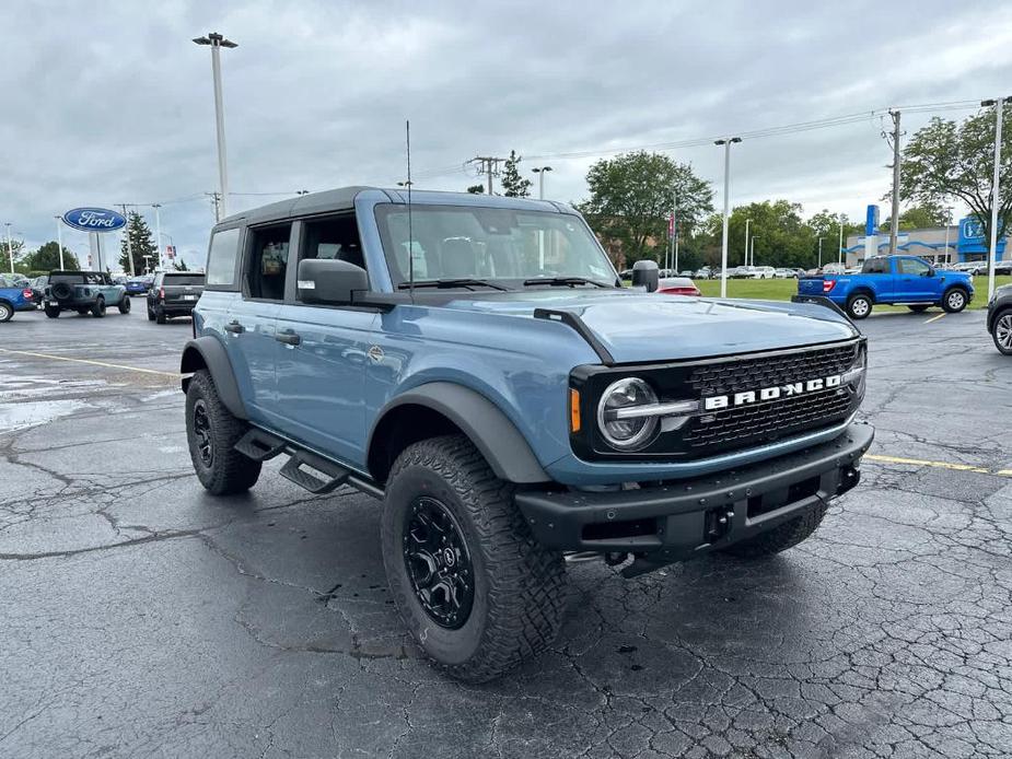 new 2024 Ford Bronco car, priced at $60,709