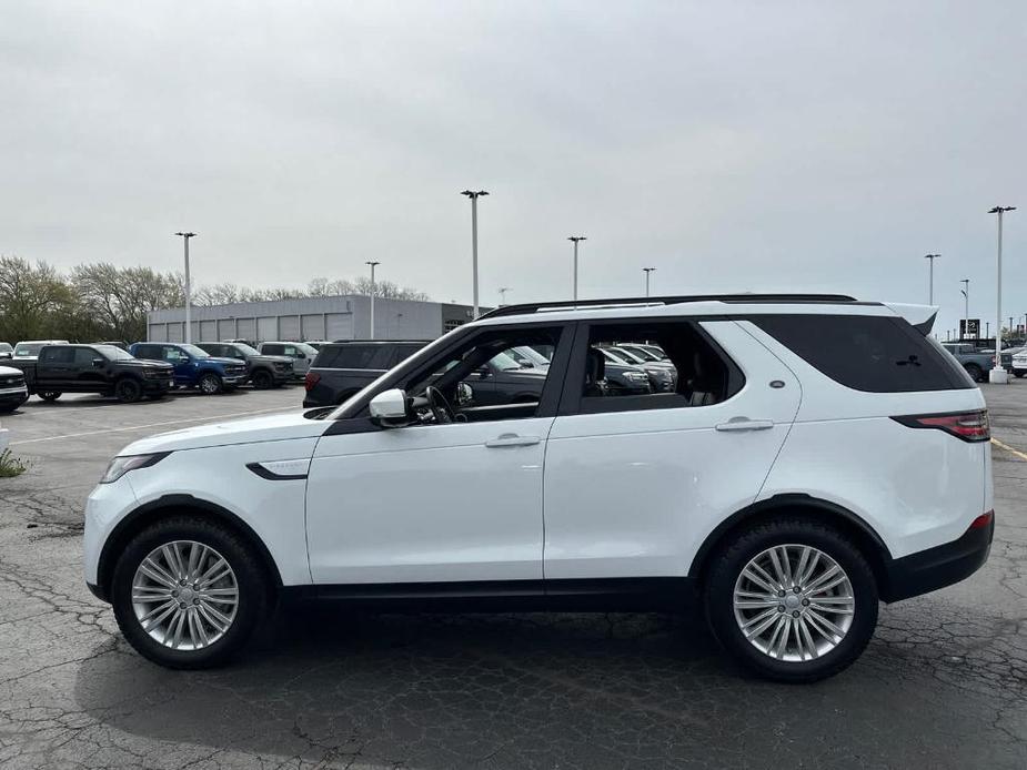 used 2018 Land Rover Discovery car, priced at $25,951