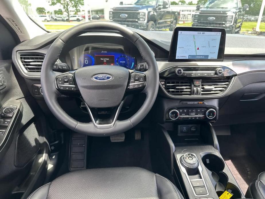 used 2022 Ford Escape car, priced at $27,996