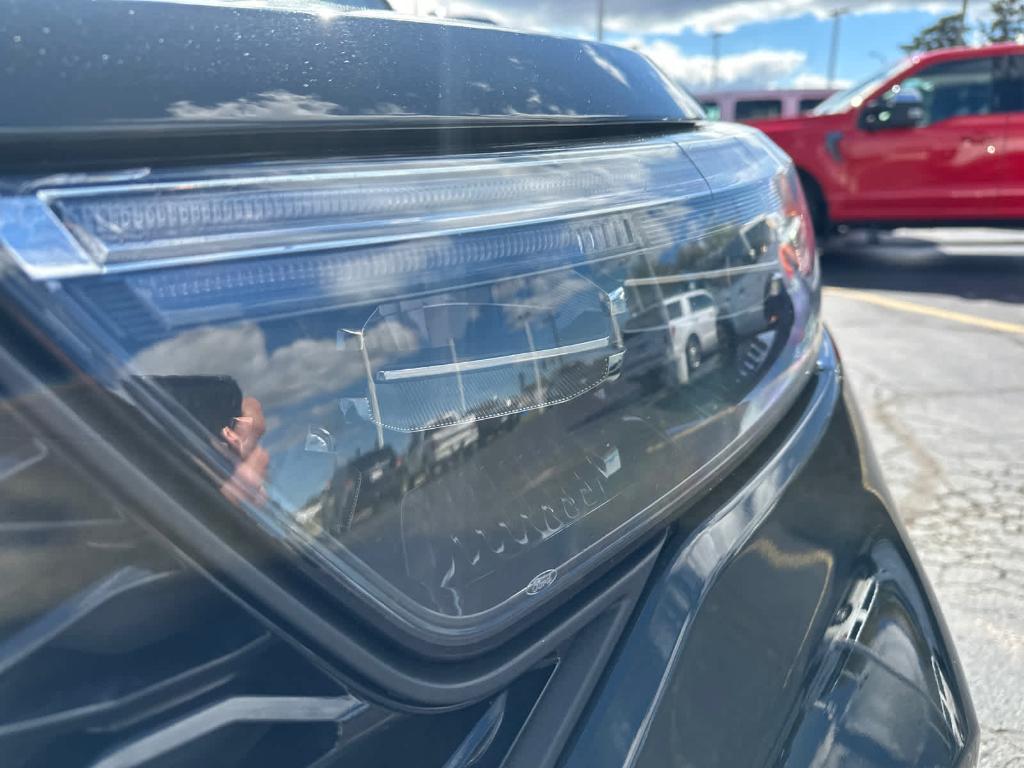 used 2022 Ford Explorer car, priced at $39,990
