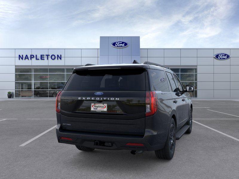 new 2025 Ford Expedition car, priced at $69,624