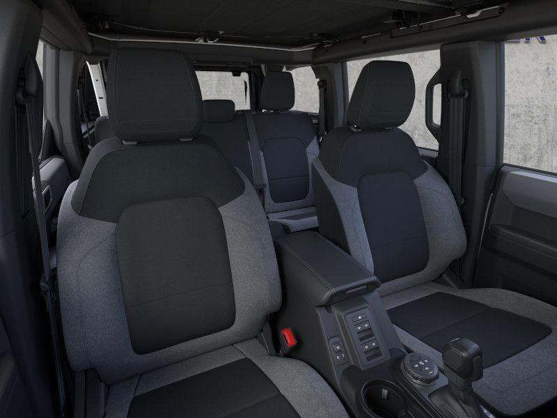 new 2025 Ford Bronco car, priced at $45,412