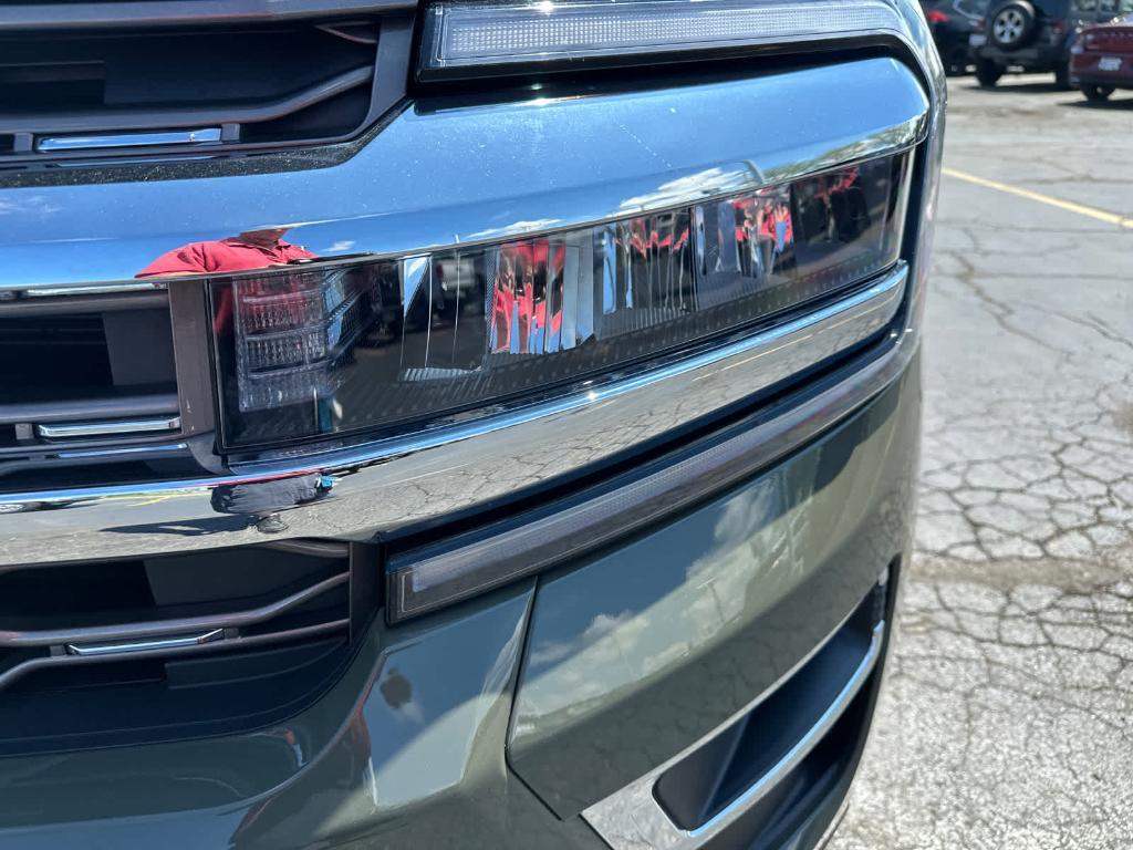 used 2024 Ford Expedition car, priced at $69,900